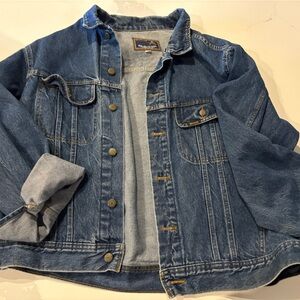 Blue Jean Jacket/Denim Jacket